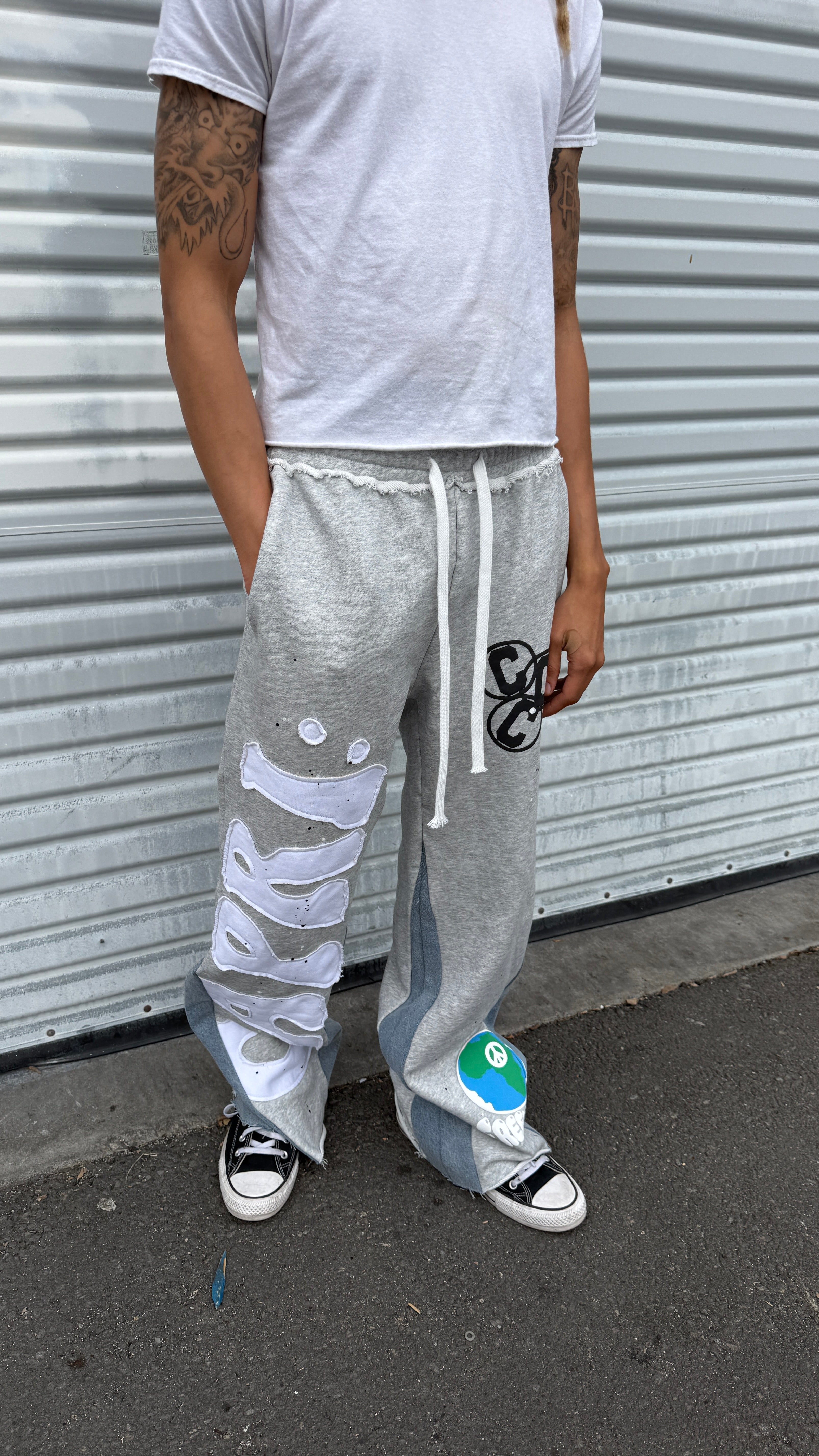 DENIM FLARED SWEATS
